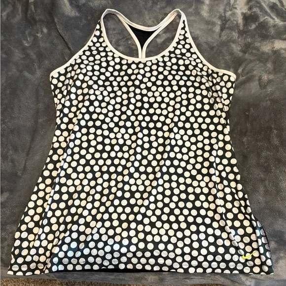 Nike ✔️ Get Fit Mesh athletic tank top - Picture 2 of 4